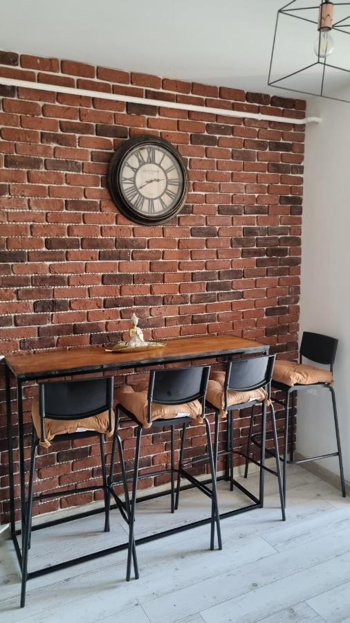 Smart Palas Apartament Яш Екстериор снимка