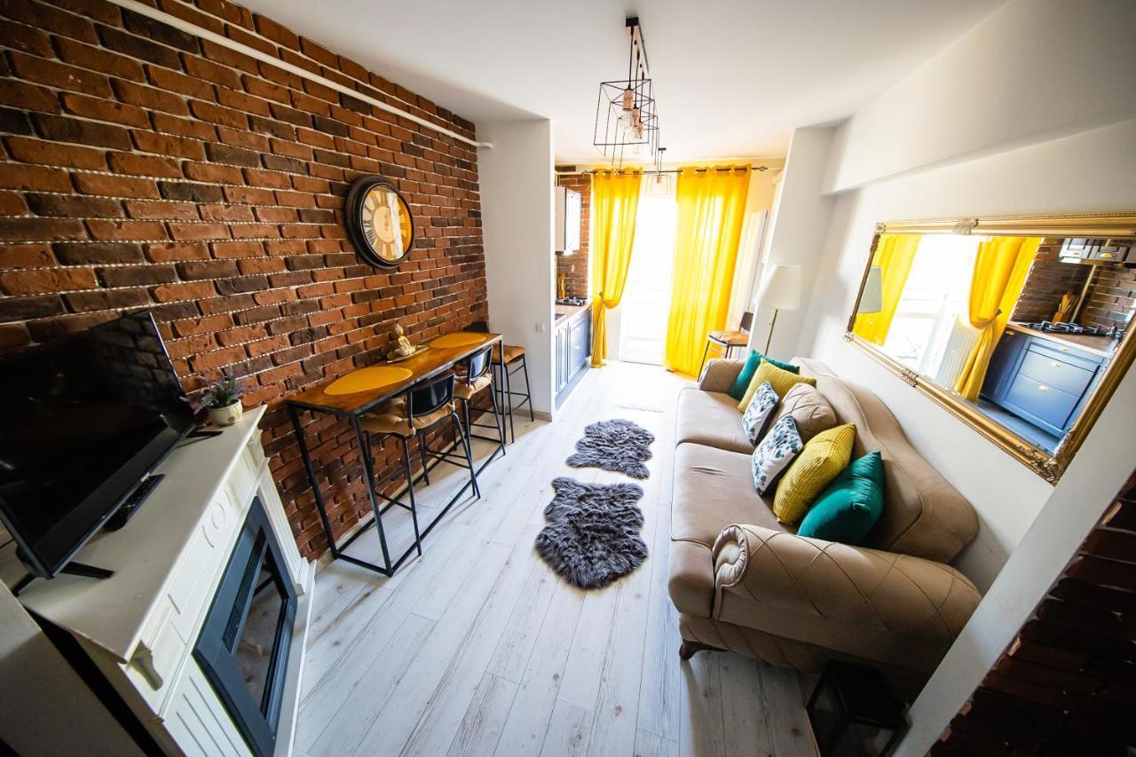 Smart Palas Apartament Яш Екстериор снимка